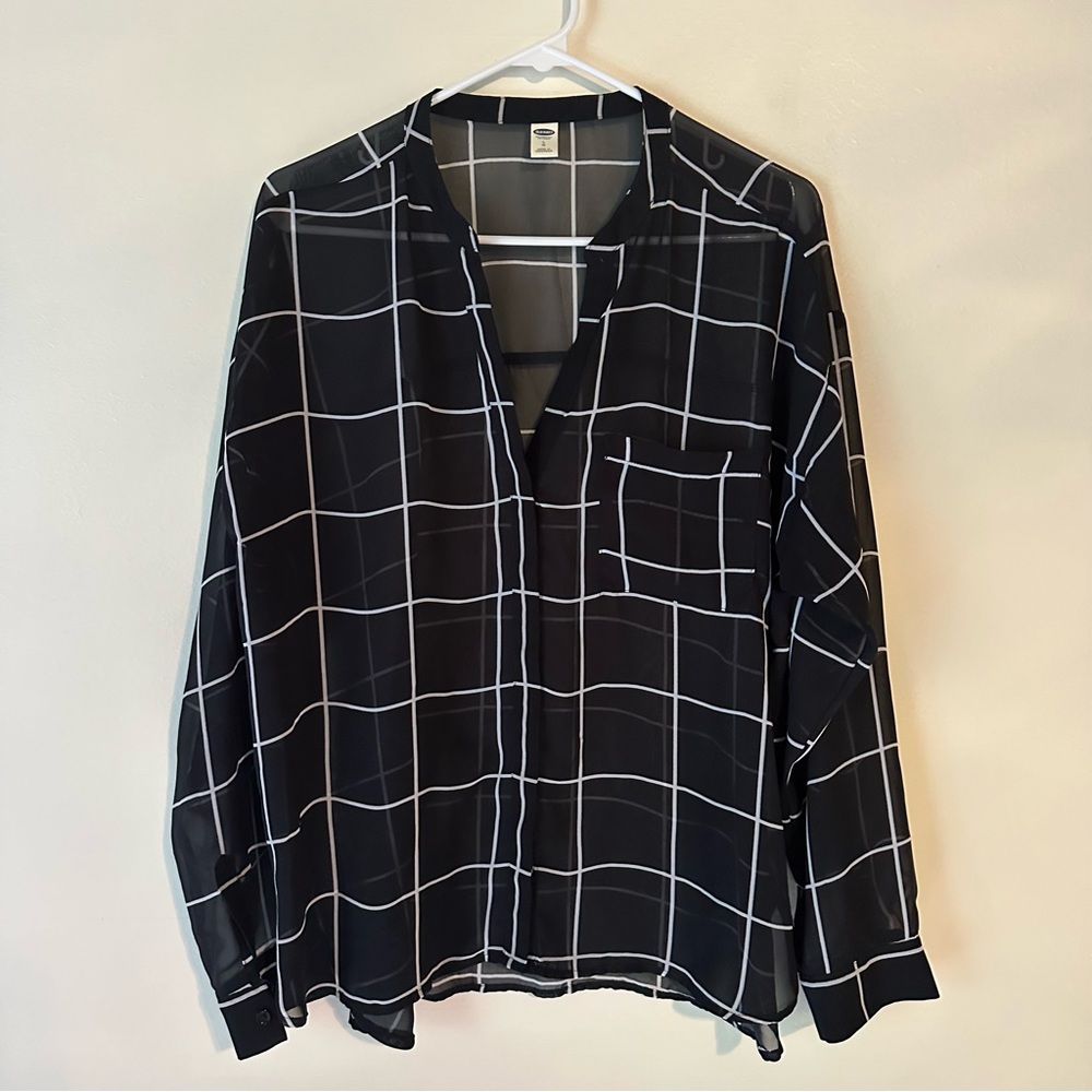 Old Navy Plaid Blouse